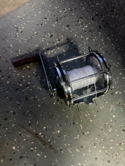 Penn senator 9/0 fishing reel