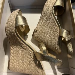 jill wedge michael kors pale gold