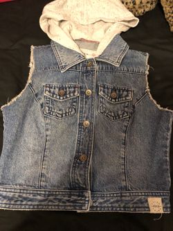 Size M vest euc