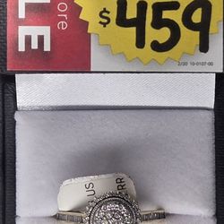 Ring (10K) (Size 9) 