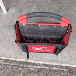 Milwaukee PACKOUT Tote Tool Bag 40cm, Red