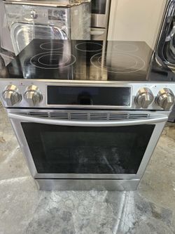 Electric Stove 30 inch Samsung used excellent condition