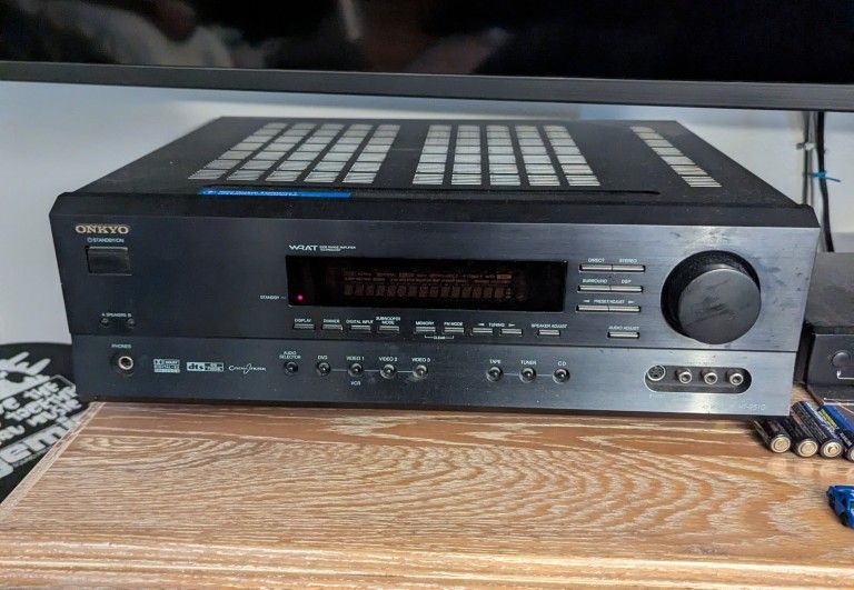 Onkyo HT-R510 700 Watt Receiver