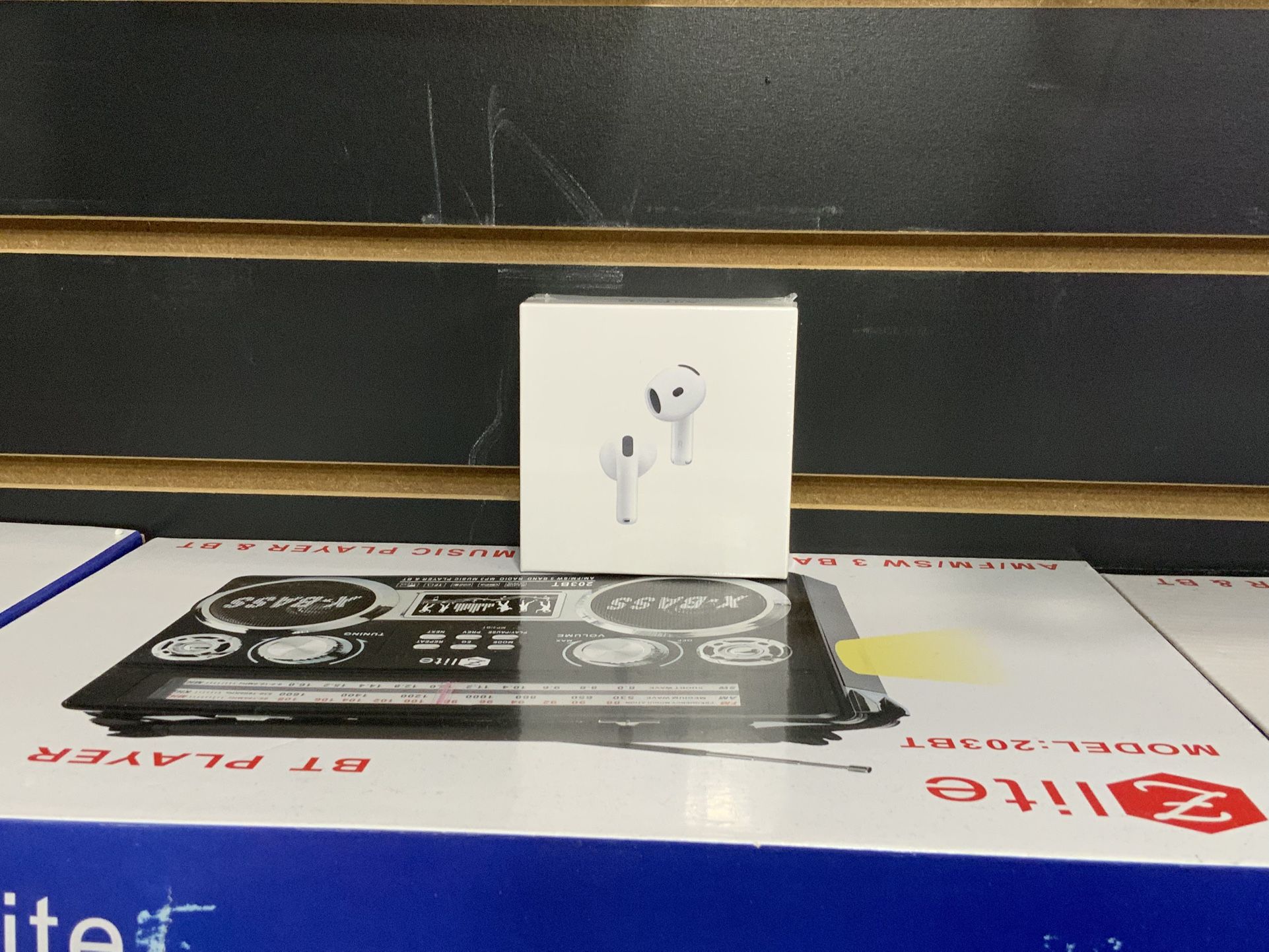AirPods
