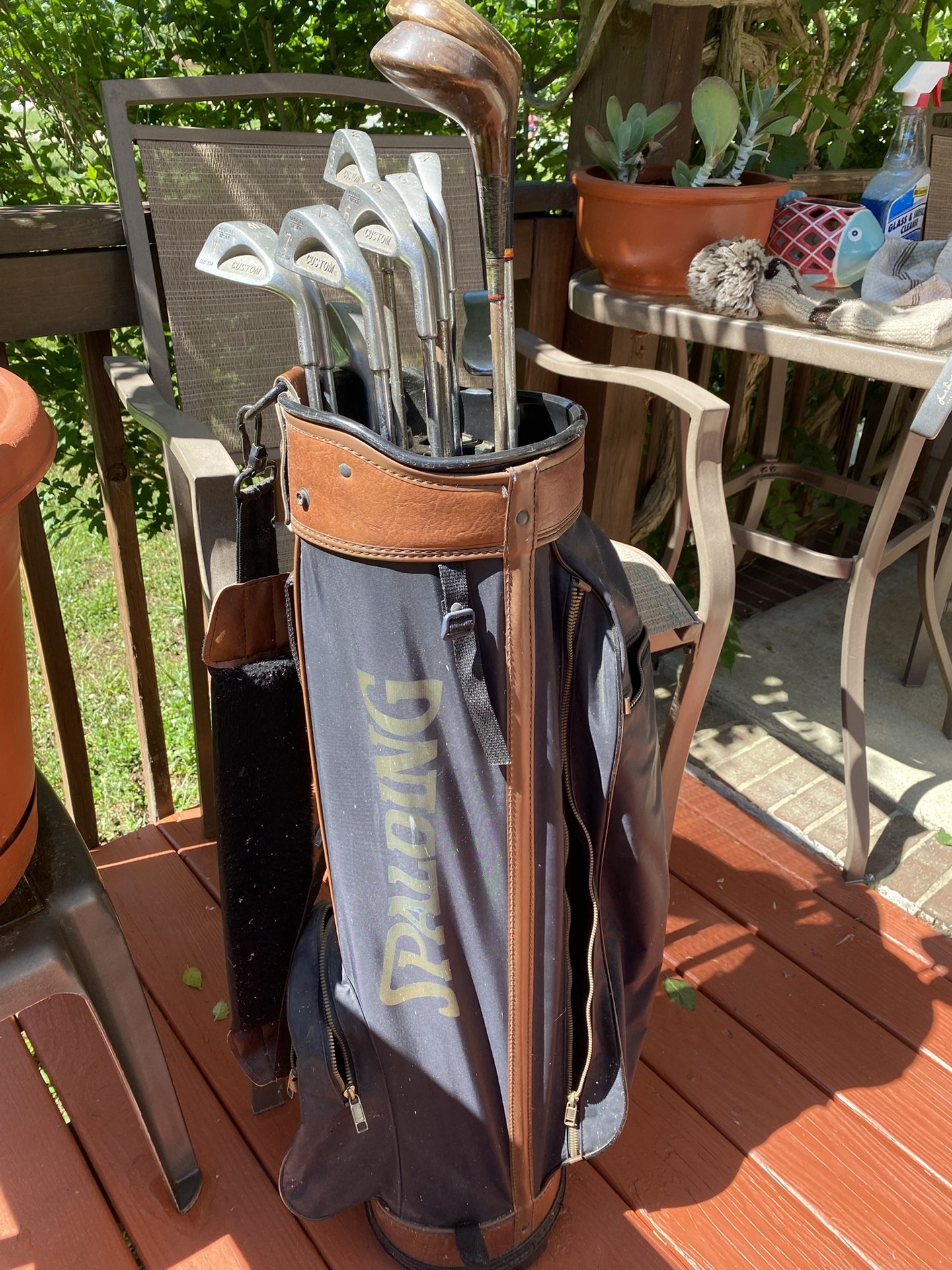 Set Of Golf Clubs