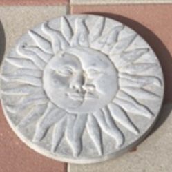 New Step Stones Made Out Of Cement Beautiful Yard Decoration 