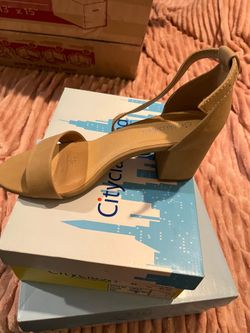 Dress shoes