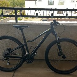 Women’s Specialized Mountain Bike