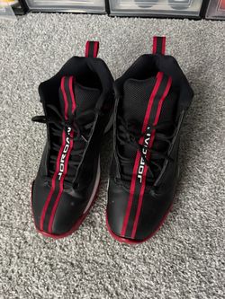 Jordan Black Red Basketball Shoes Men’s Size 12
