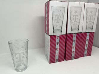 Holiday Pint Glass Set