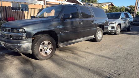 2003 Chevrolet Suburban