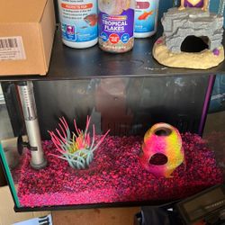 Top Fin Fish Tank (Extras)