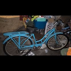 Schwinn Beach Cruiser