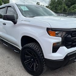 2022 CHEVY-SILVERADO 