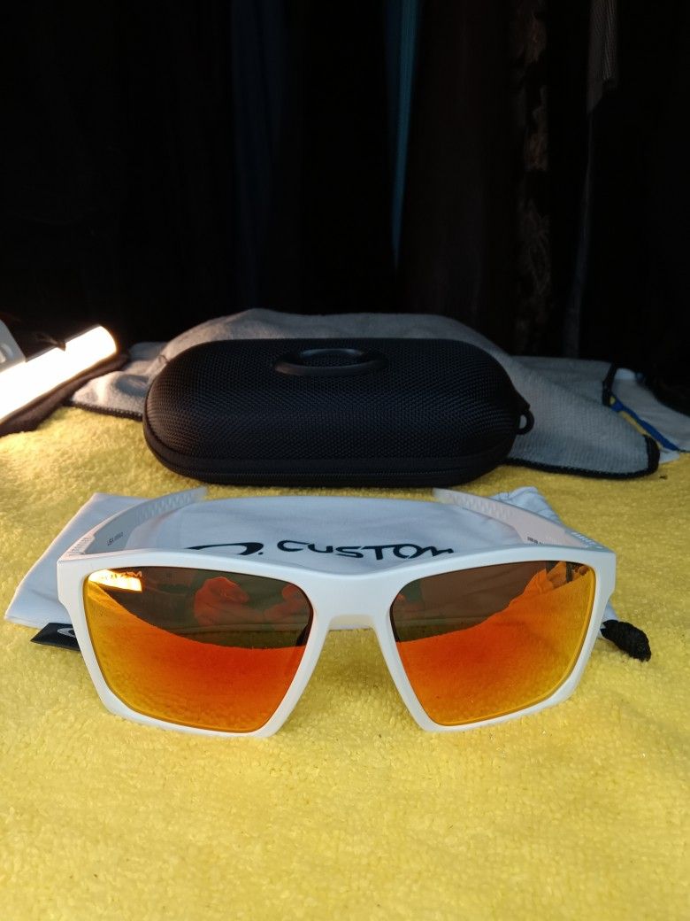 Oakley Targetline White Frame Sunglasses