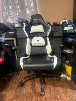 Gamer chair