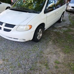 2004 Dodge Caravan