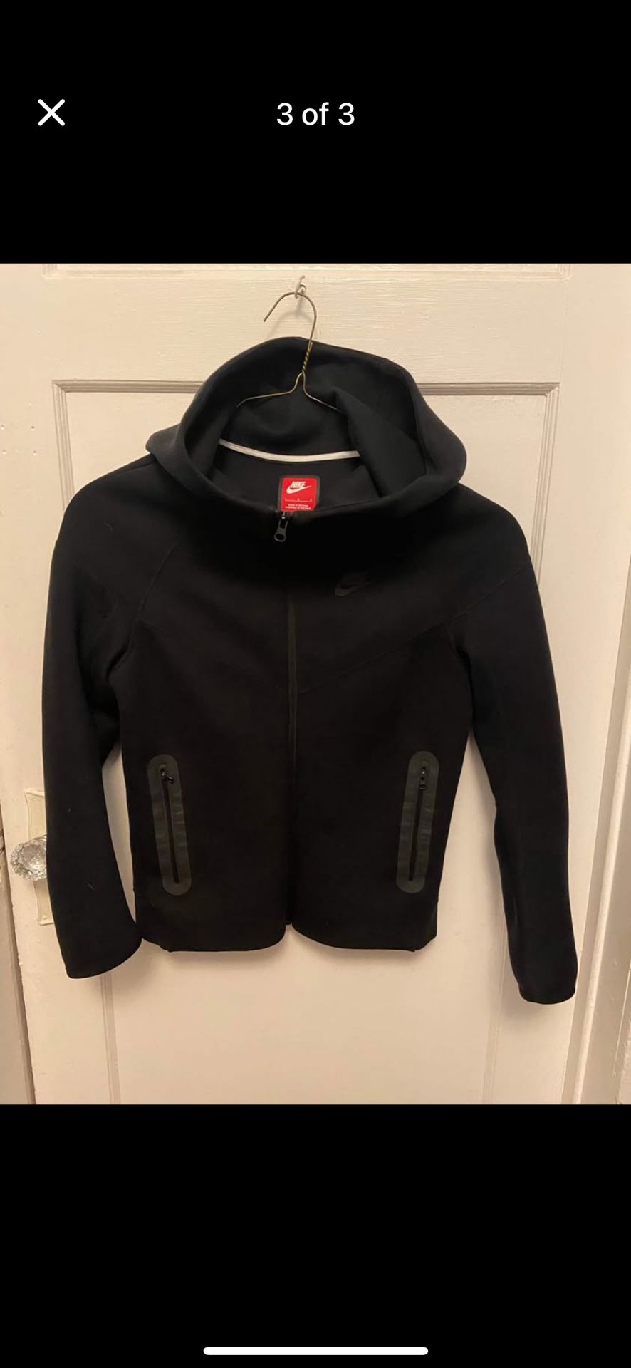 Small Nike Tech Fleece