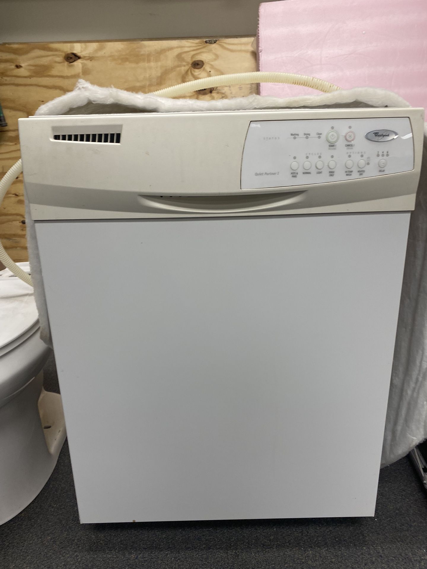 Dishwasher And Microwave 