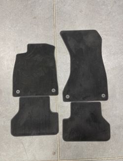 Authentic Audi S5 car mats (front and rear)
