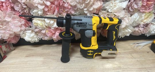 DEWALT ATOMIC 20V MAX Cordless Brushless Ultra-Compact 5/8 in. SDS Plus Hammer Drill (Tool Only)