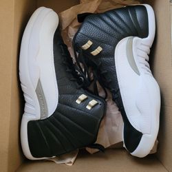 Jordan 12 Playoffs Size 10.5