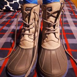 Boys Sperry Boots Size 4 