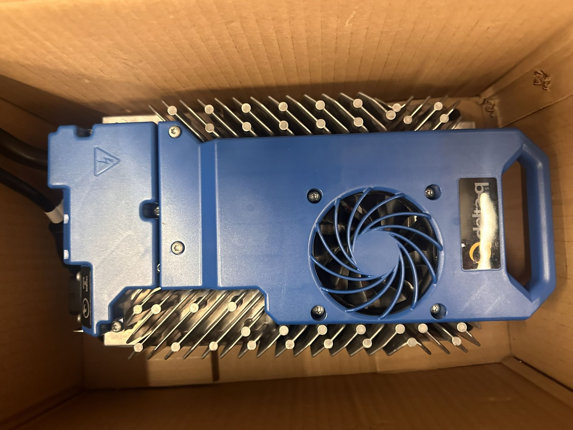 24v Delta Q Shelf Off Board Charger New Open Box