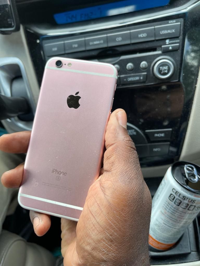 iPhone 6S 64GB