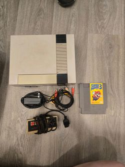 NES + Controller + super Mario bros 3