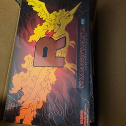 TEAM ROCKET POKÉMON 