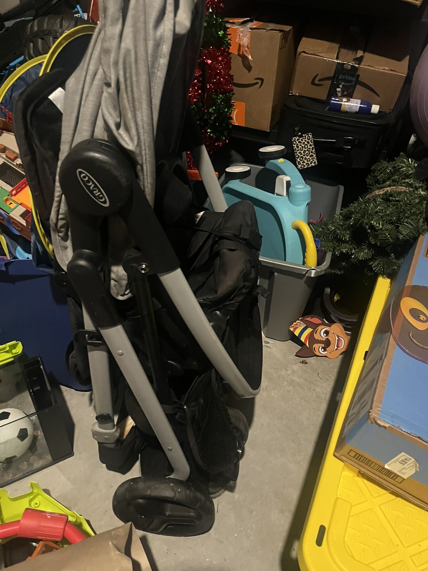 Dual Graco Stroller / Car seat