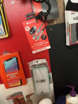 Dyno Car Charger & 4-in-1 Charging Cable