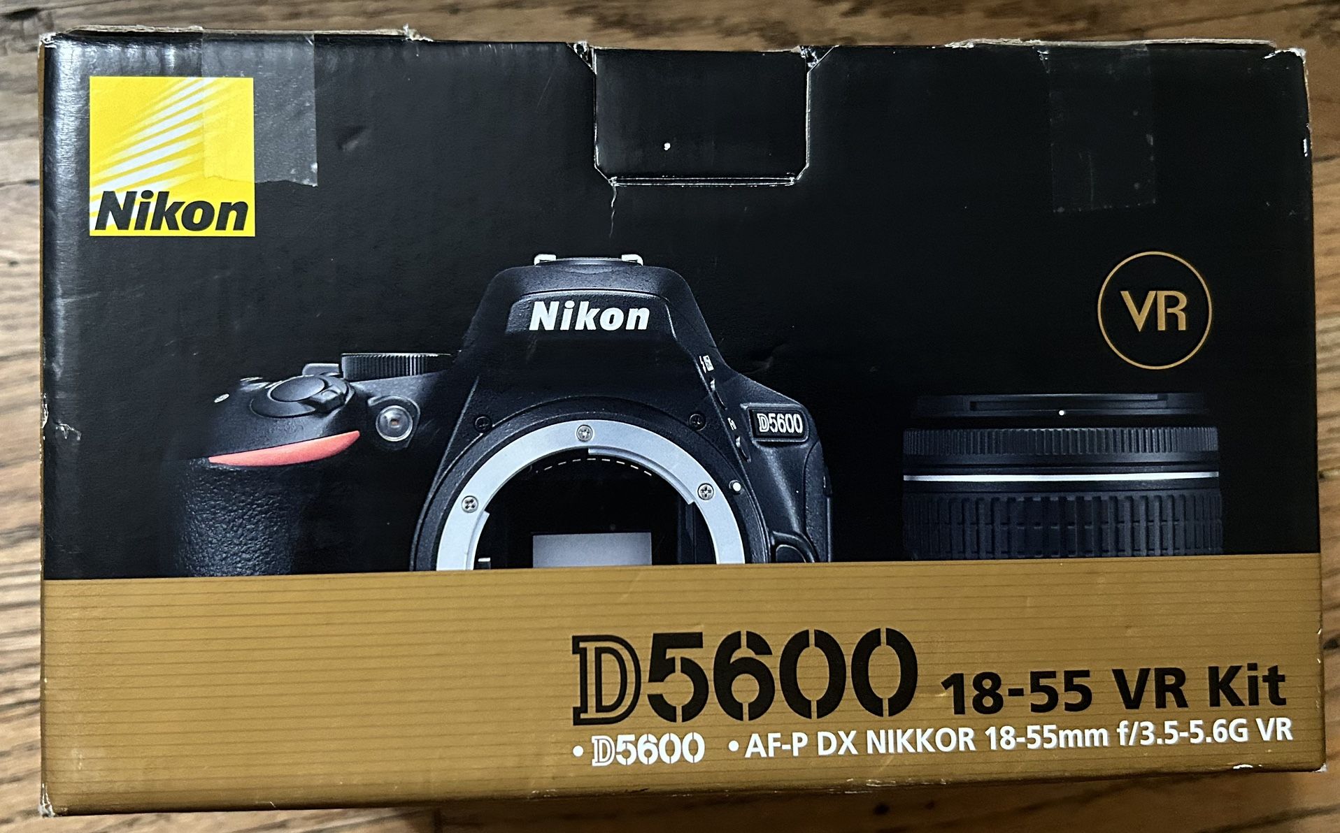 Brand New Nikon D5600 Kit