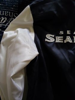Super cute Seahawks coat.