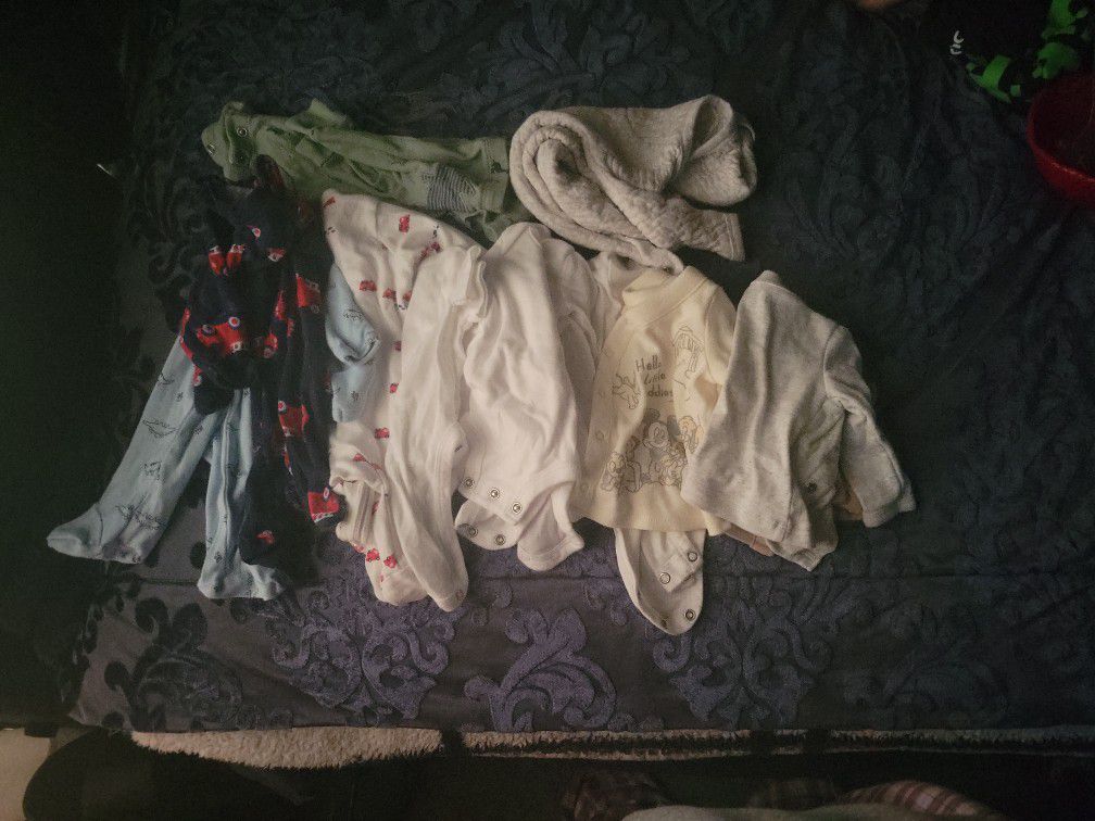 Premie, And Newborn Baby Clothes 5$ And3$ Onesies