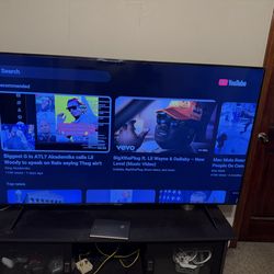 Samsung  smart TV 70 inch