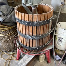 Grape Wine, Press