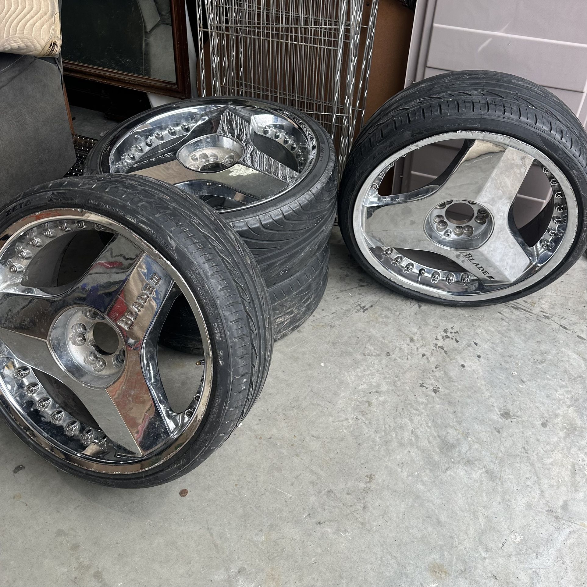 Blade 3 Rims No Caps for Sale in Houston, TX - OfferUp