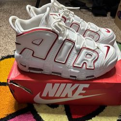 white Nike Uptempo ‘96