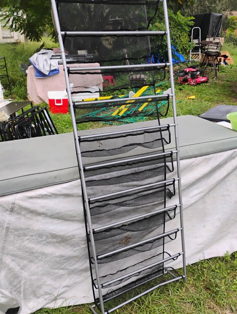 Shoe Rack Holds 36 Pairs Of Shoes $20 $20