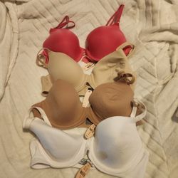 Victoria Secret Bras