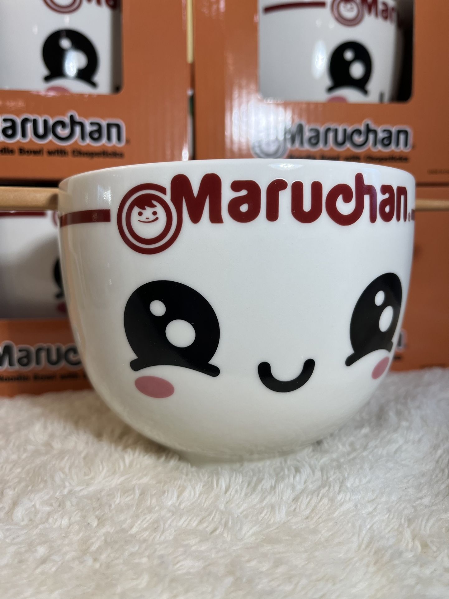 Maruchan Classic Logo Happy Face Ramen Noodle Bowl with Chopsticks 20 oz
