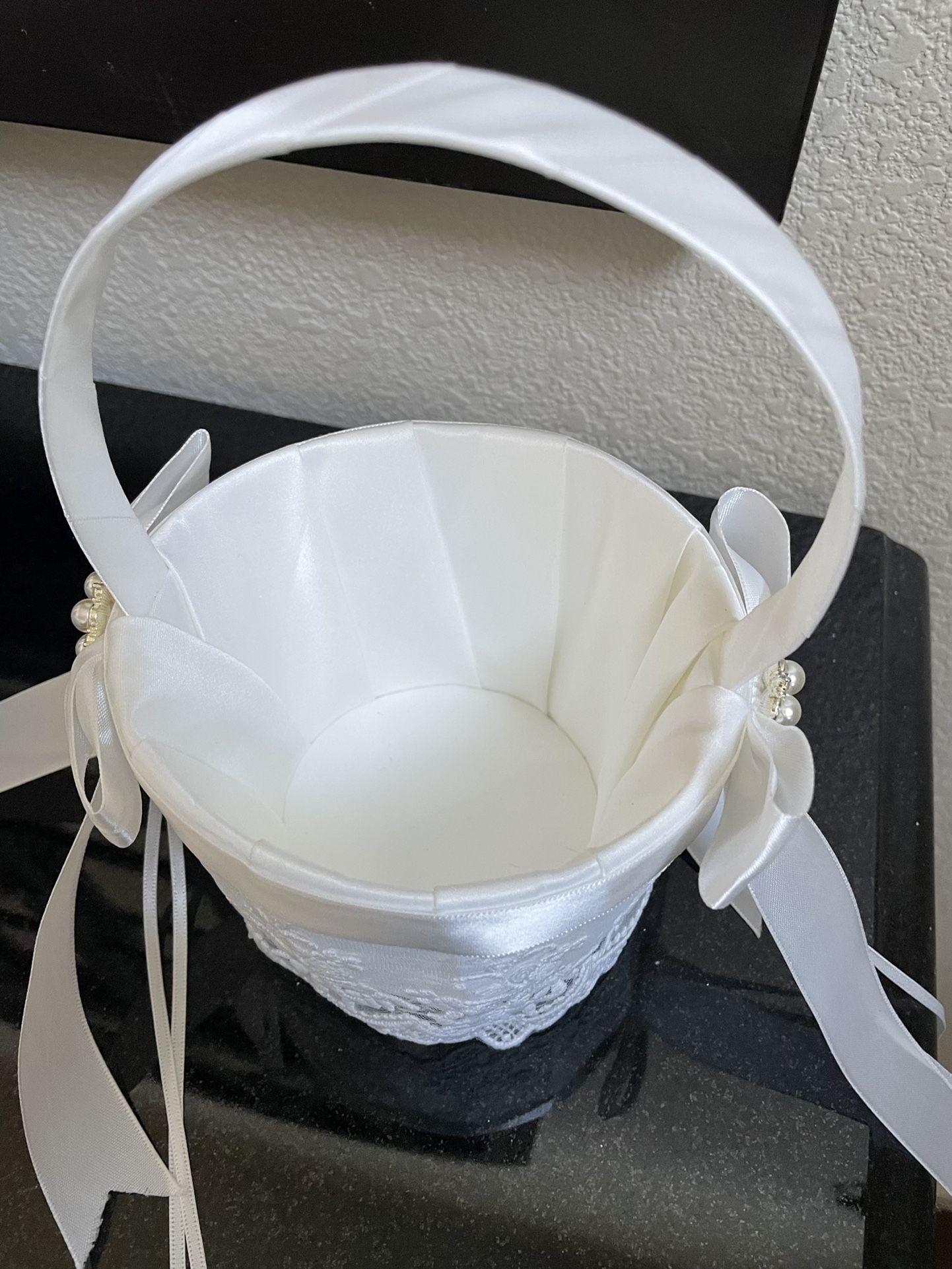 Flower Girl Basket With Ring Bearer Pillow