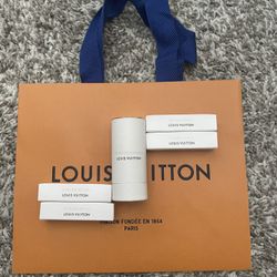 Louis Vuitton Gift Bag for Sale in Phoenix, AZ - OfferUp