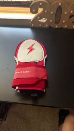 Bruce Bolt sliding Mitt