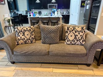 Sofa set
