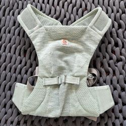 Ergobaby Aerloom Baby Carrier