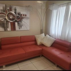 MODERN SECTIONAL in RED 🔥🔥🔥