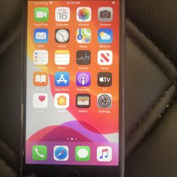 iPhone 7 Factory and Unlocked to any carrier 128 GB excellent condition